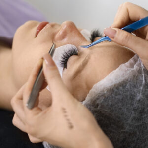 Reparación y Nutrición de Pestañas Vitamin Lash - Maluhia SPA