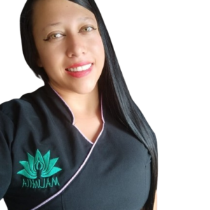 Esteticista Nicol M. - Maluhia SPA
